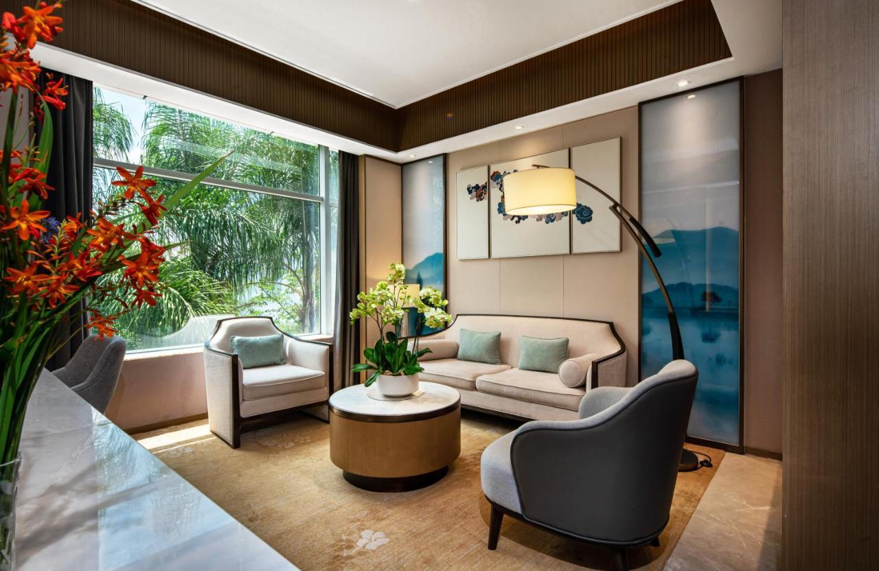 Weiselect Wanghu Hotel Куньмин Экстерьер фото