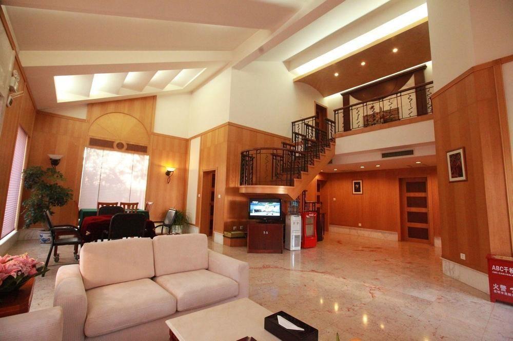 Weiselect Wanghu Hotel Куньмин Экстерьер фото