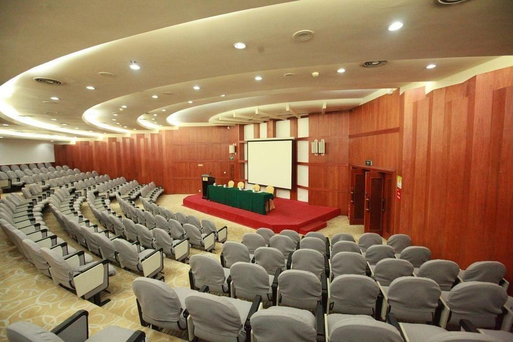 Weiselect Wanghu Hotel Куньмин Экстерьер фото