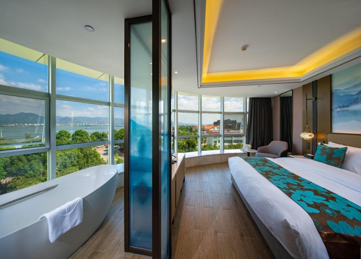 Weiselect Wanghu Hotel Куньмин Экстерьер фото